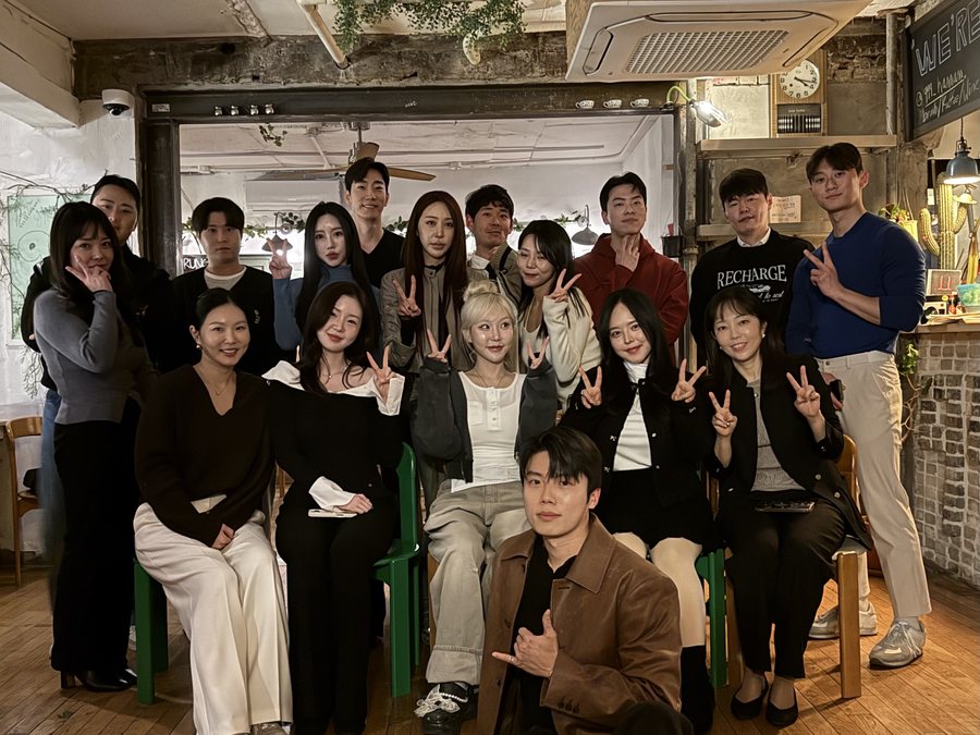 살롱 단체